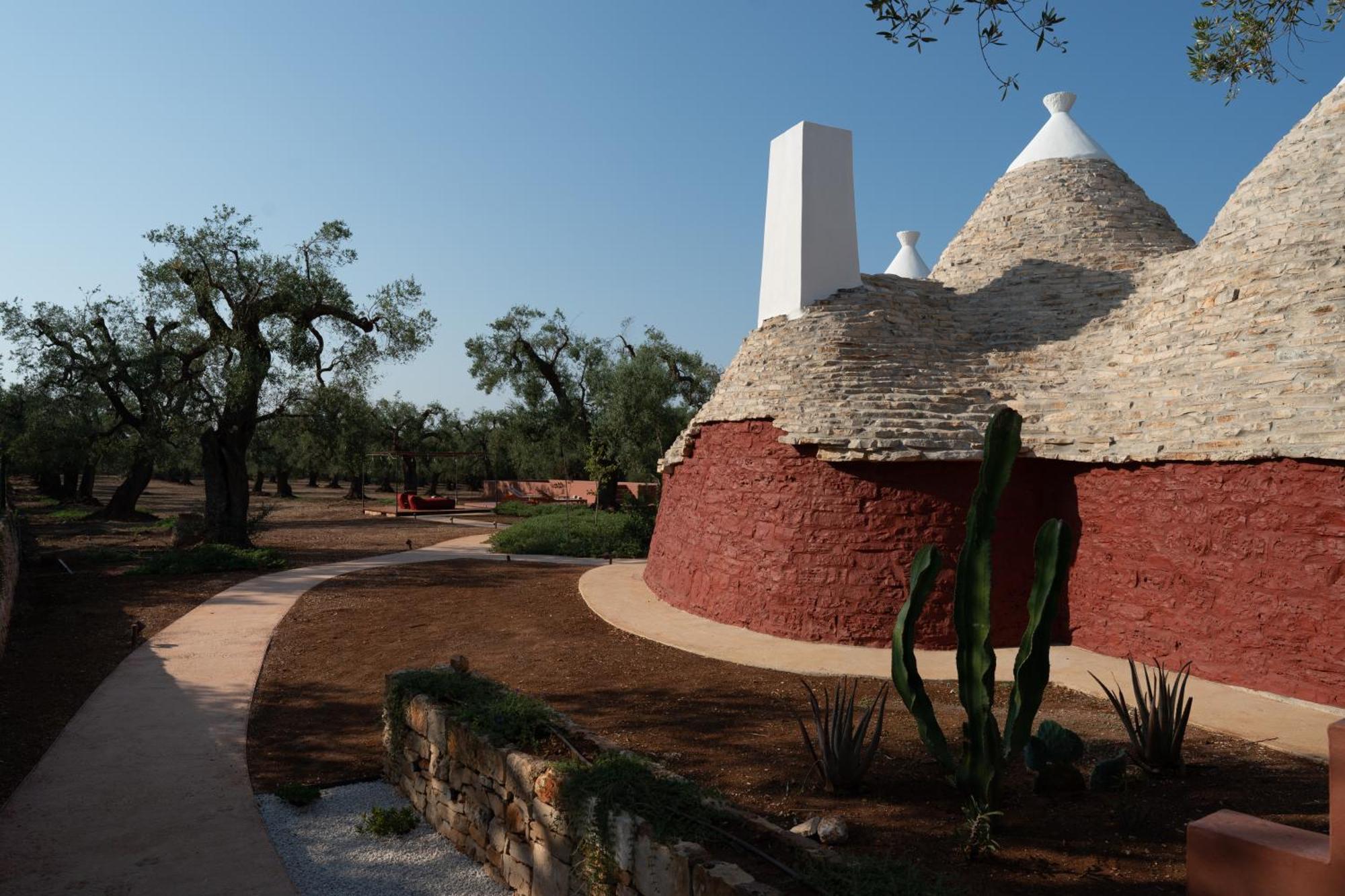 Ozio - Il Trullo Rosso Bed & Breakfast Fasano Exterior photo