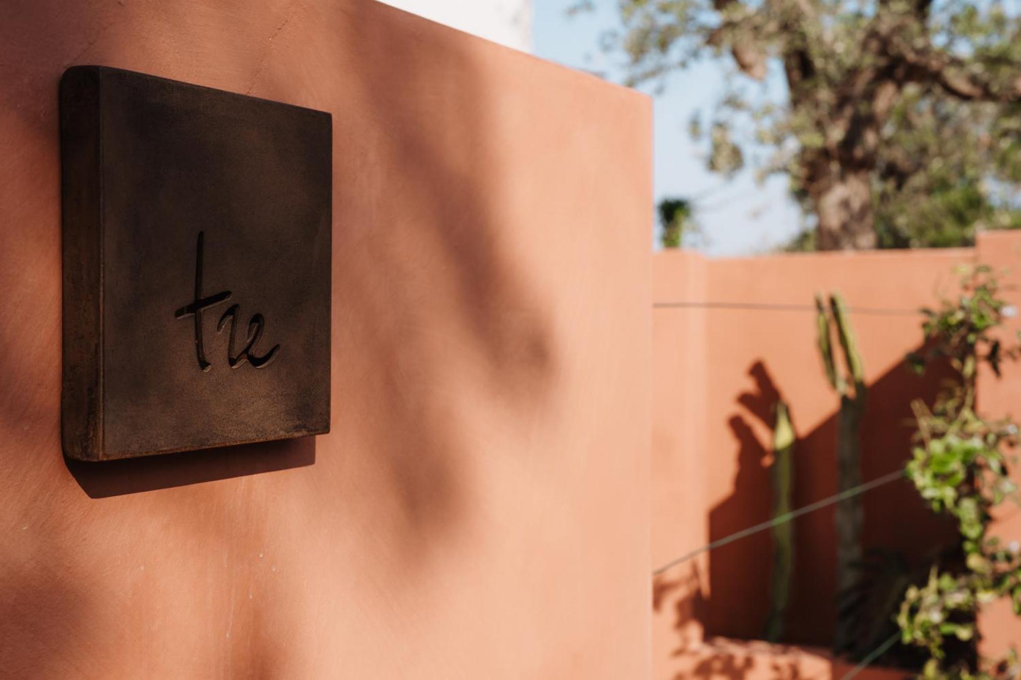 Ozio - Il Trullo Rosso Bed & Breakfast Fasano Exterior photo