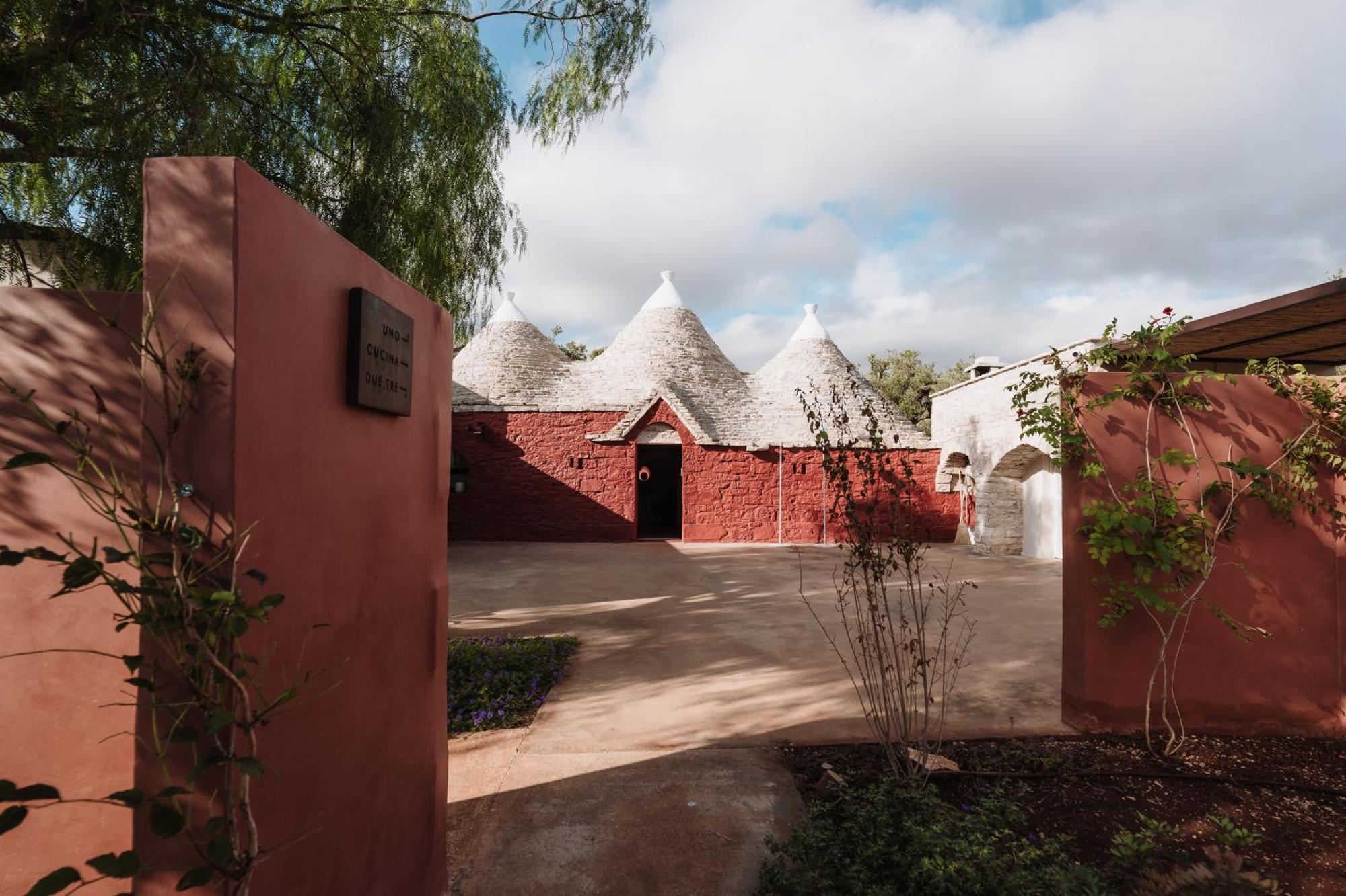 Ozio - Il Trullo Rosso Bed & Breakfast Fasano Exterior photo